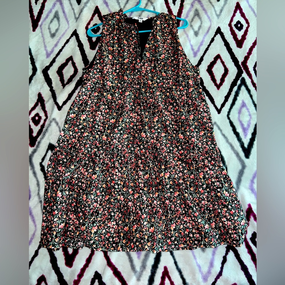 BB Dakota by Steve Madden Sleeveless Tiered Floral Dress size M